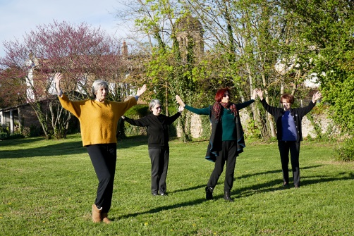 L’attribut alt de cette image est vide, son nom de fichier est QI-QONG.png.